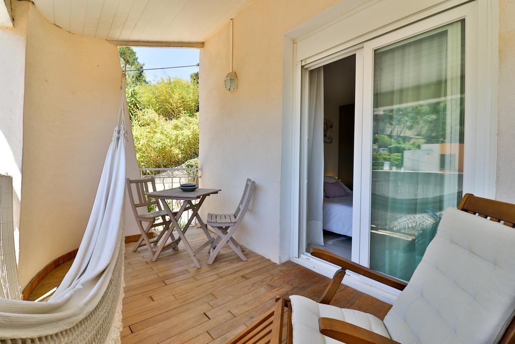 Les D'hotes Du Grand Mornas 2*